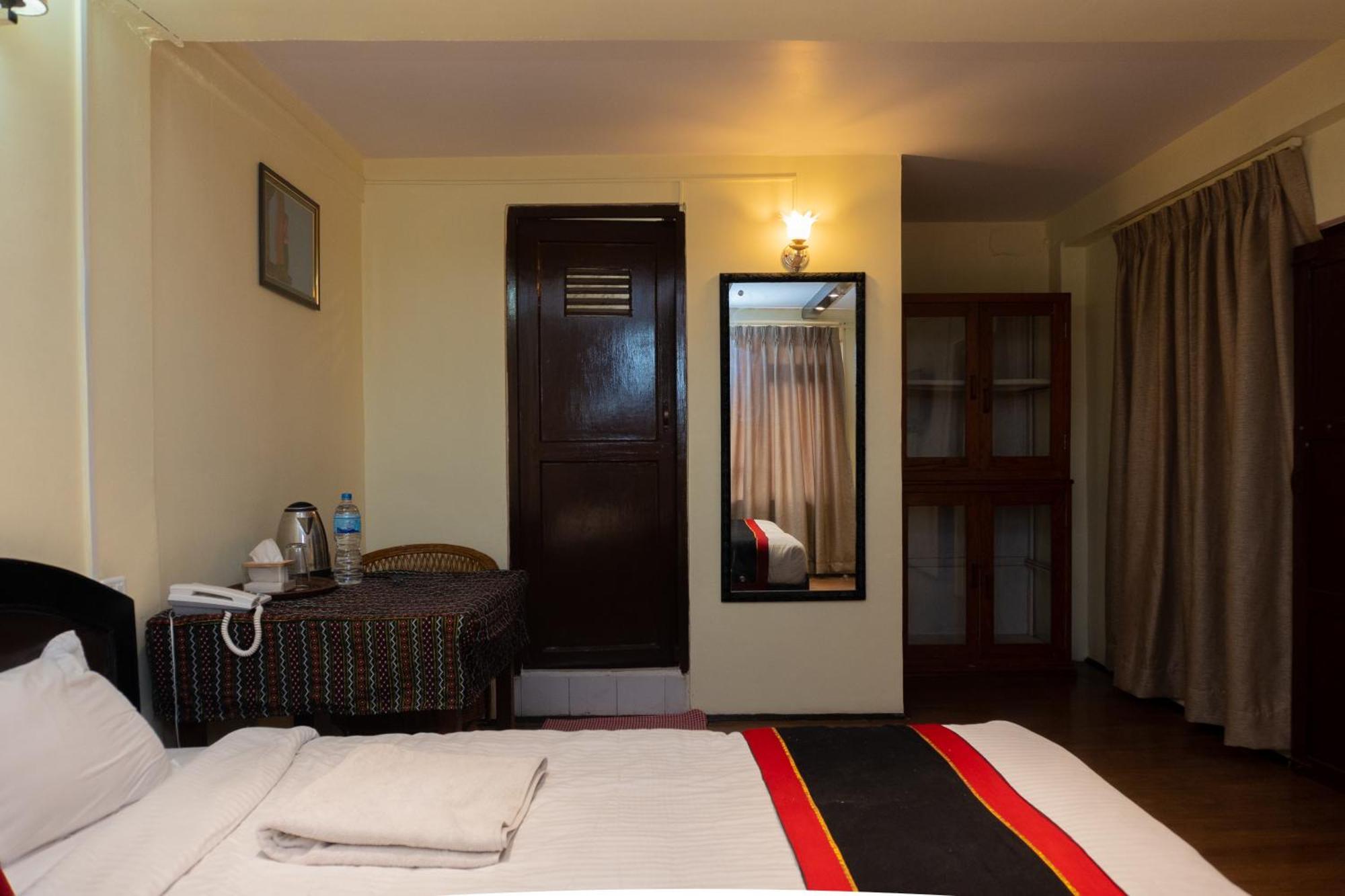 Tulaja Boutique Hotel Bhatgoan