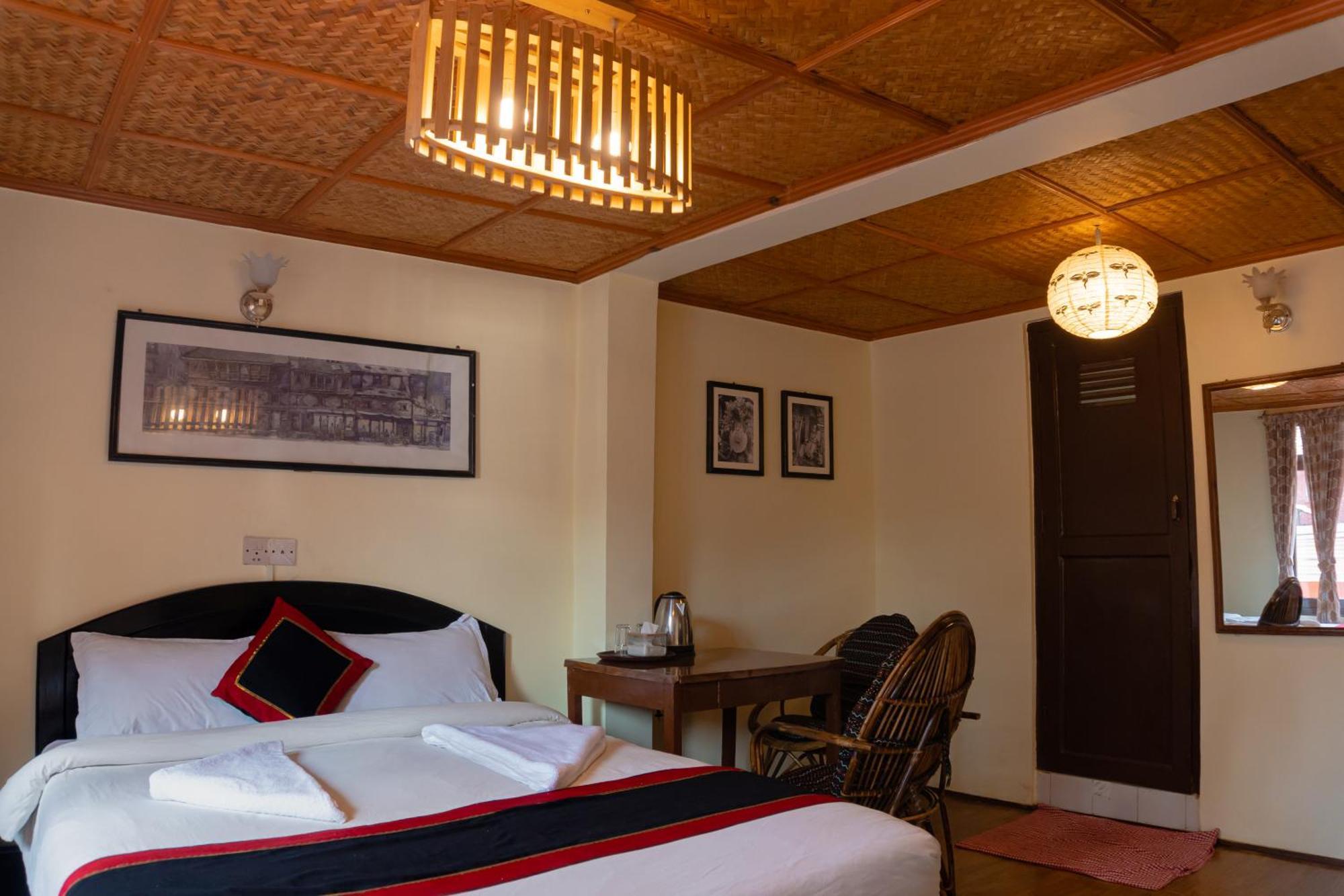 Tulaja Boutique Hotel Bhatgoan